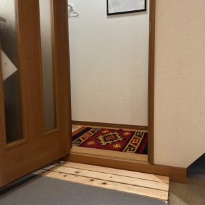 正方形　入り口